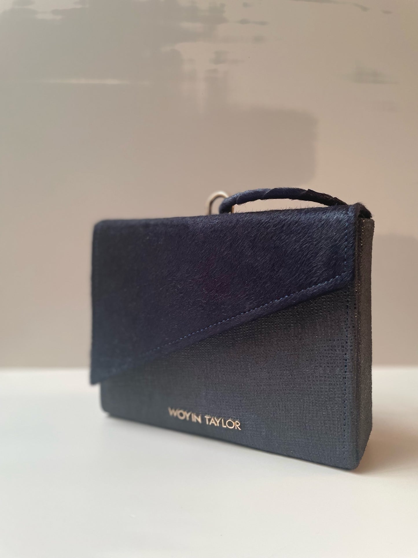 ADA Box Clutch